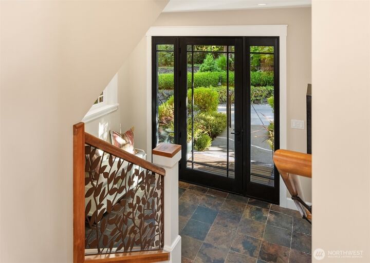 Property Photo: 284 Wood Avenue SW WA 98110