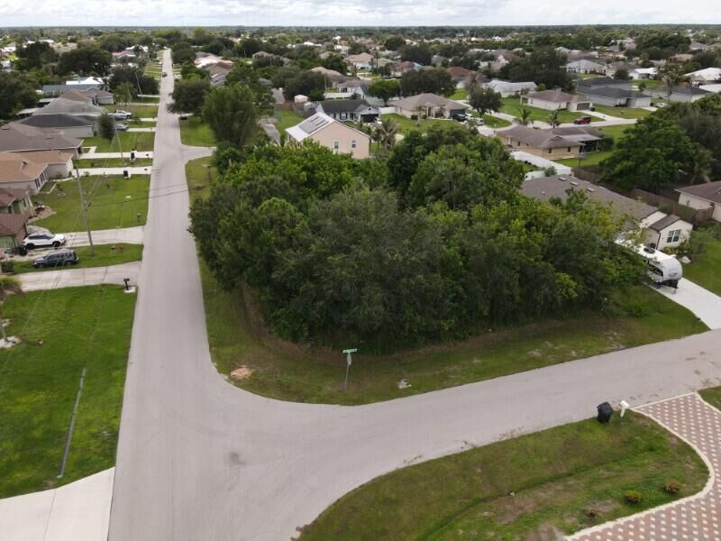 Property Photo: 3458 SW Voyager Street FL 34953