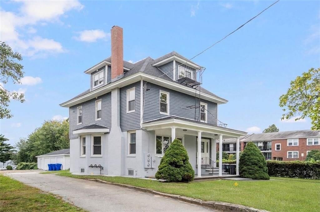 Property Photo:  3222 Pawtucket Avenue  RI 02915 