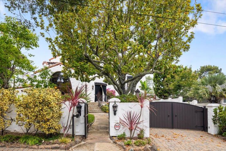 Property Photo:  2920 Hillside Drive  CA 94010 