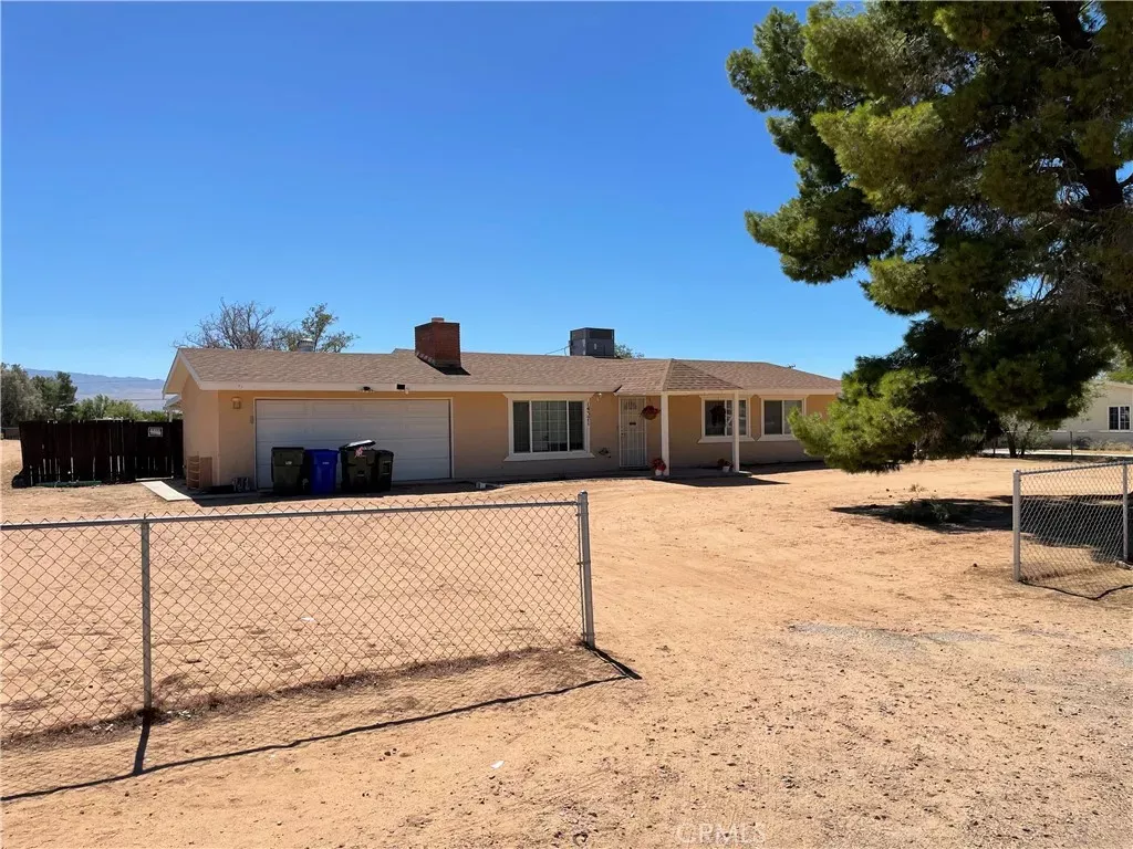 Property Photo: 14371 Jicarilla Road CA 92307