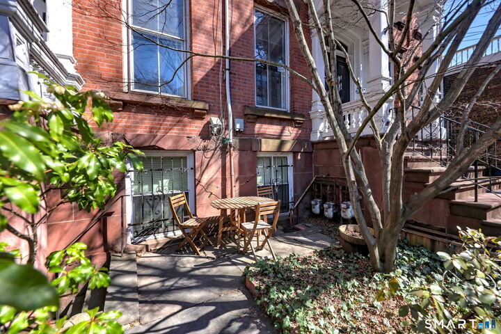Property Photo: 85 Olive Street 85 CT 06511