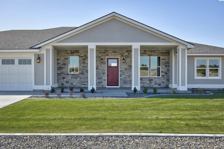 Property Photo:  359 Panoramic Drive  WA 99301 