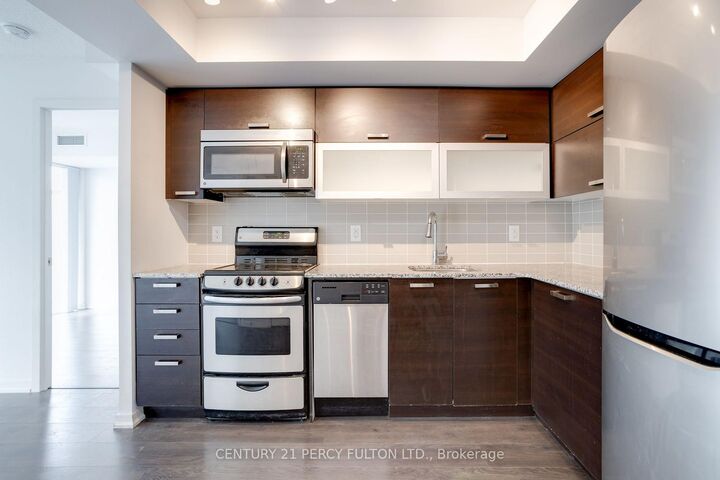 Property Photo: 36 Lisgar Street 1110W ON M6J 0C7