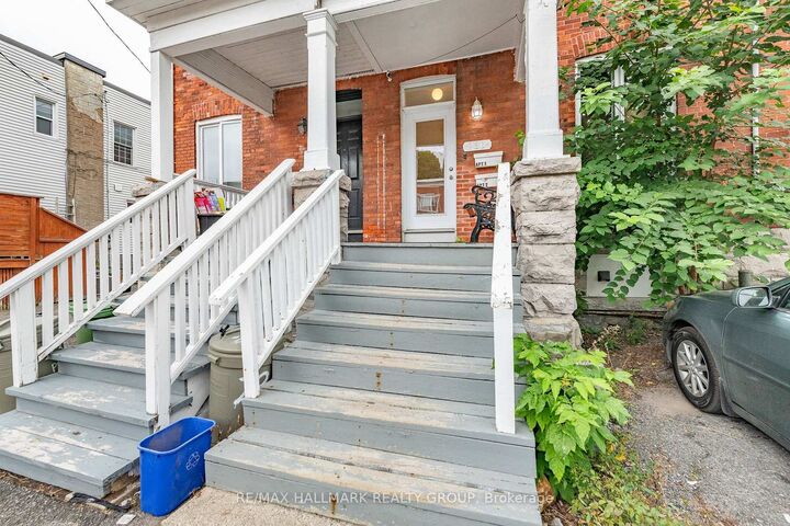 Property Photo:  230 Percy Street  ON K1R 6G3 