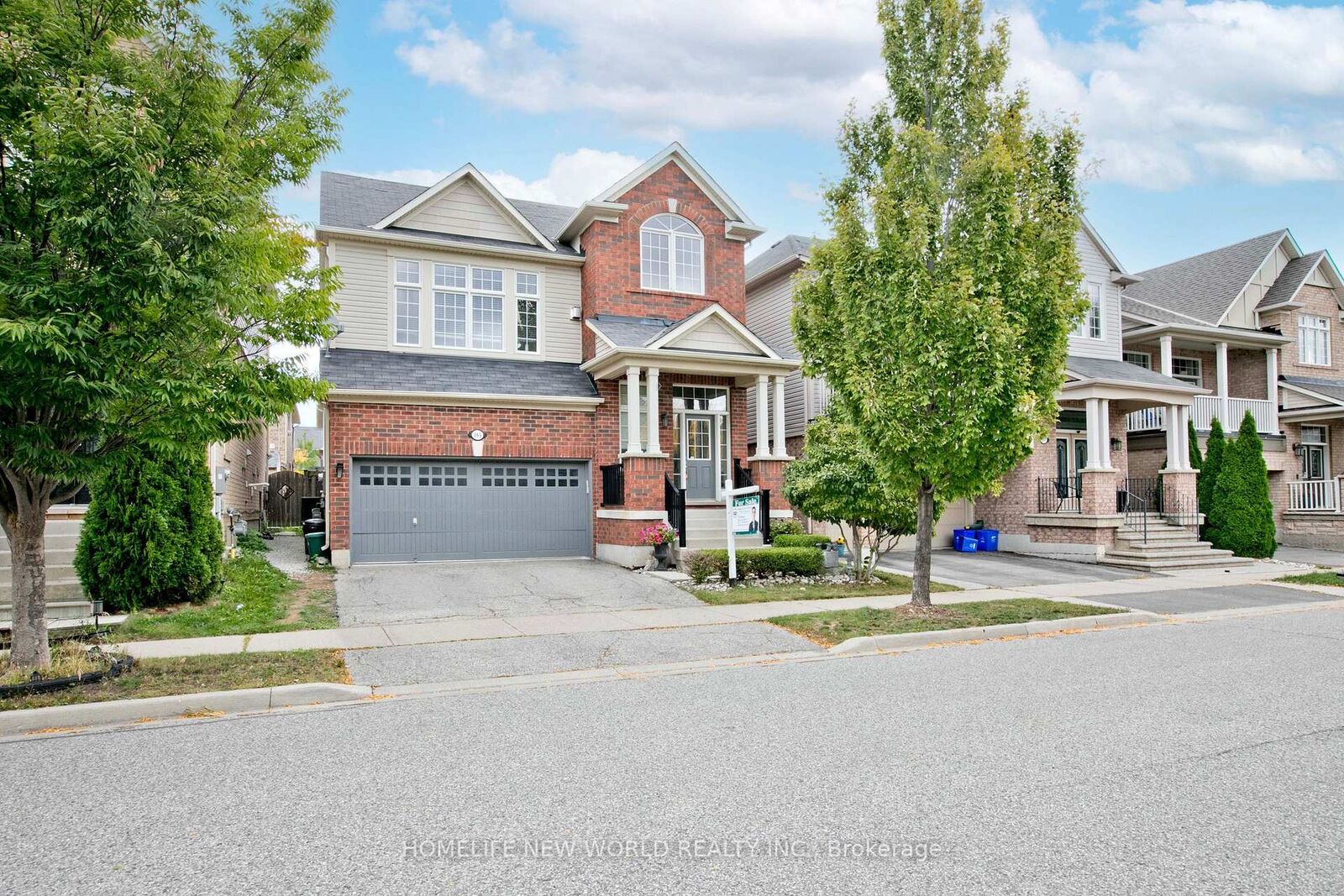Property Photo:  365 Tonelli Lane  ON L9T 0N4 