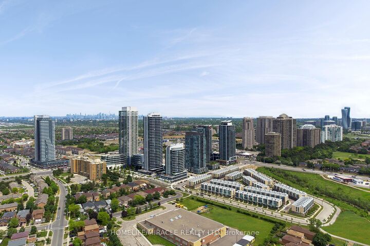 Property Photo:  15 Watergarden Drive 210  ON L5R 1B2 