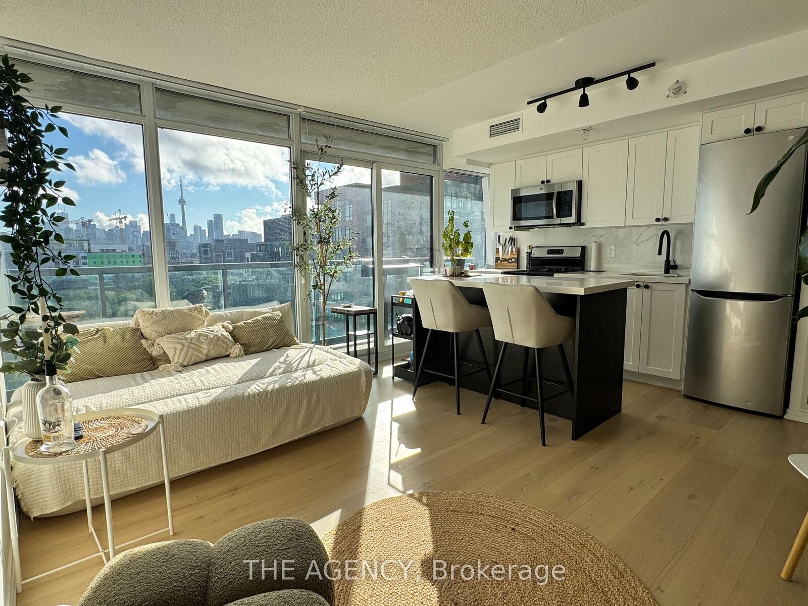Property Photo:  36 Lisgar Street 1201E  ON M6J 0C7 