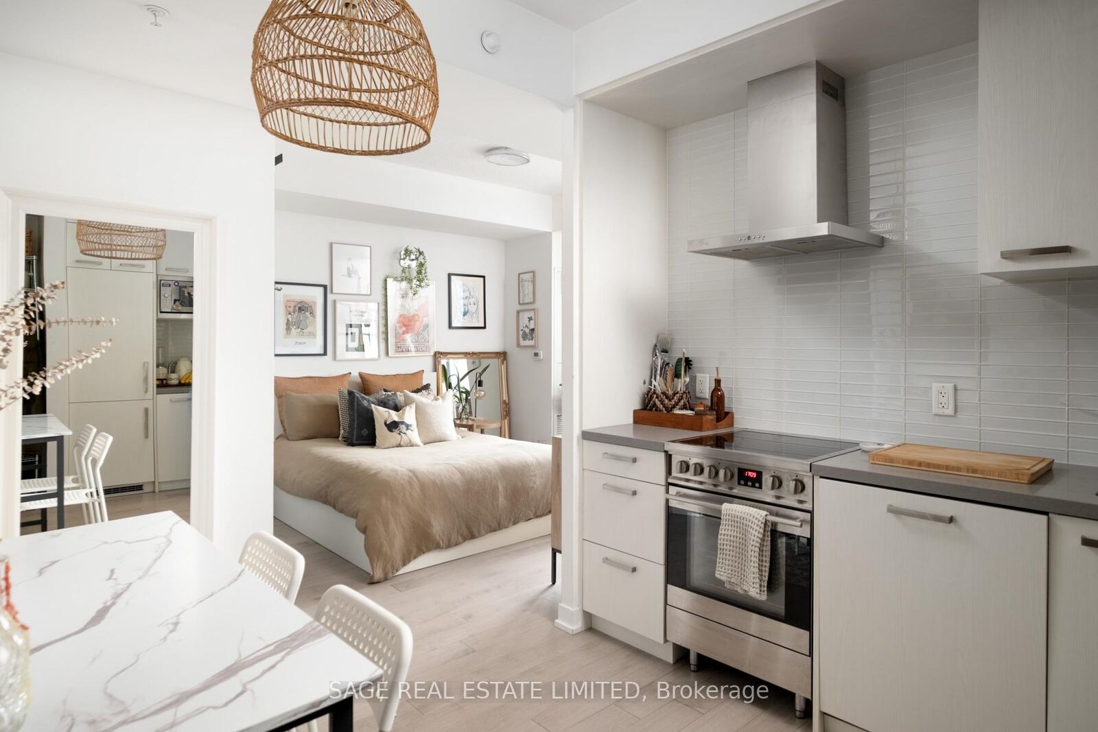 Property Photo:  120 Bayview Avenue S515  ON M5A 0G4 