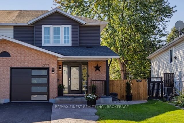 Property Photo: 1377 Brackenwood Crescent ON K7P 2W4