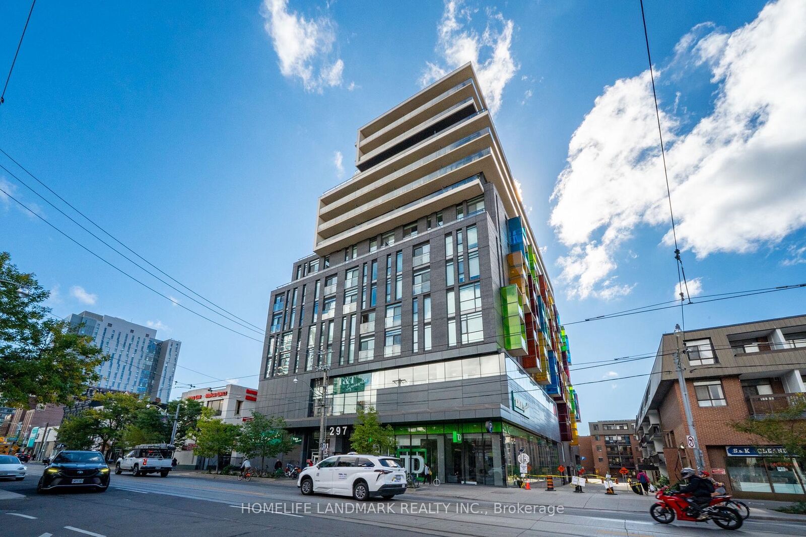 Property Photo:  297 College Street 705  ON M5T 0C2 