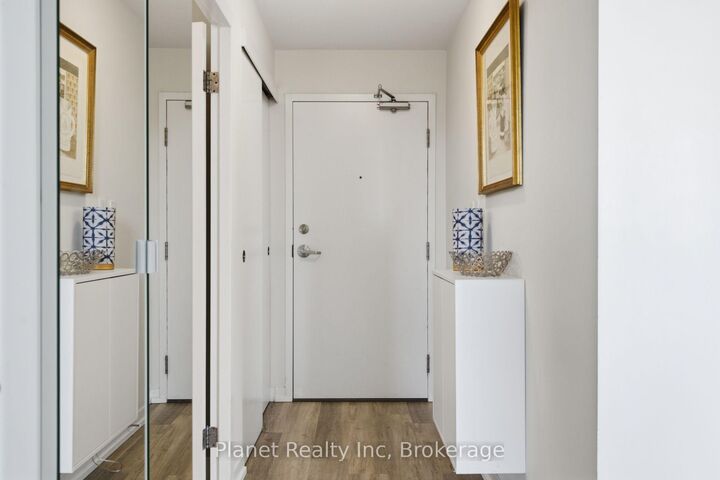 Photo de la propriété:  5 Gordon Street 406  ON N1H 4G8 