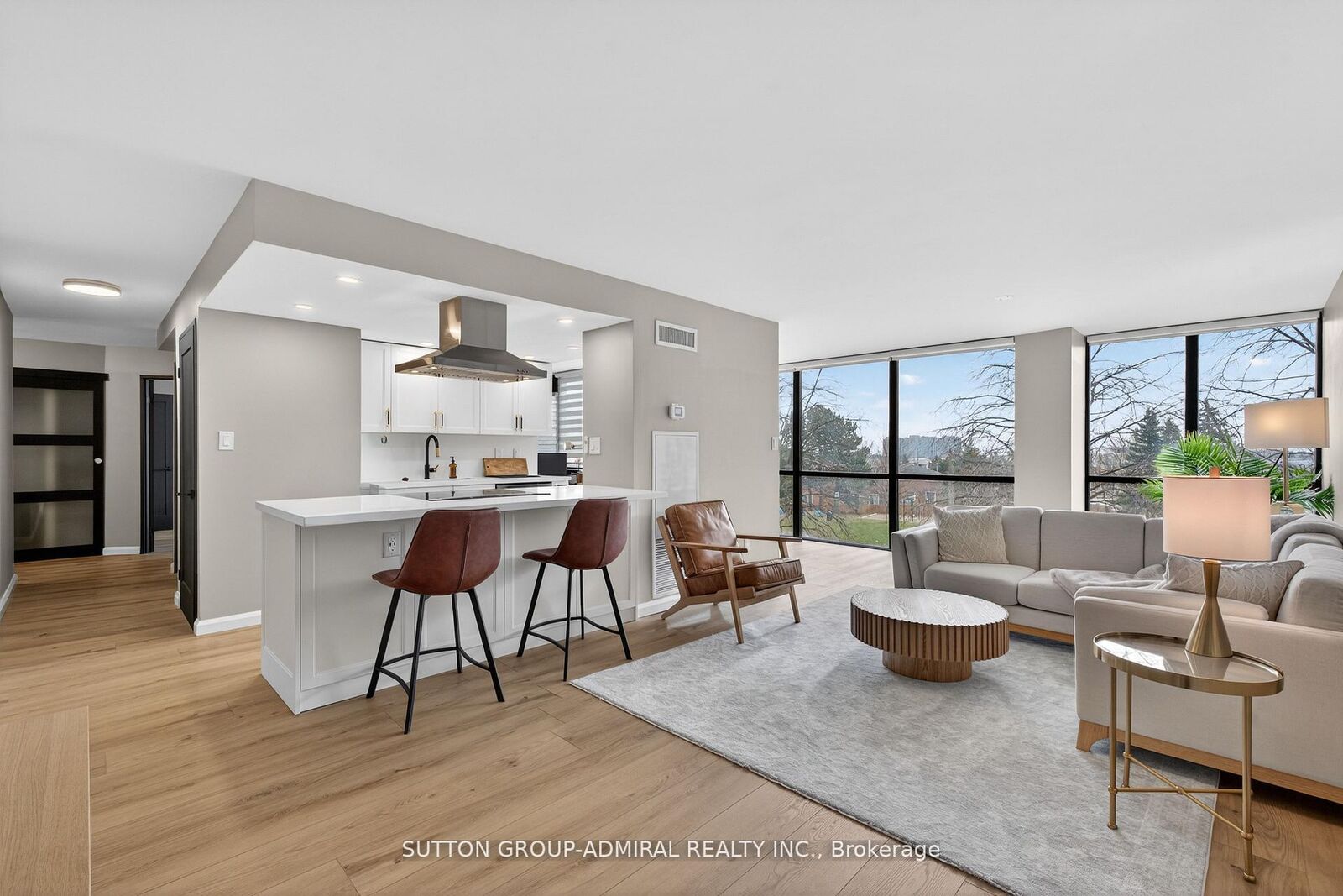 Photo de la propriété: 350 Webb Drive 308 ON L5B 3W4