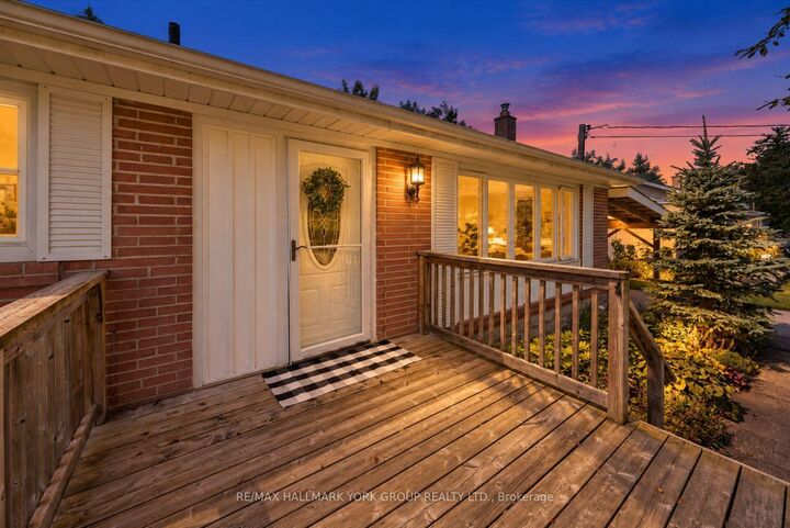 Property Photo:  26 Georgina Street  ON L0E 1R0 