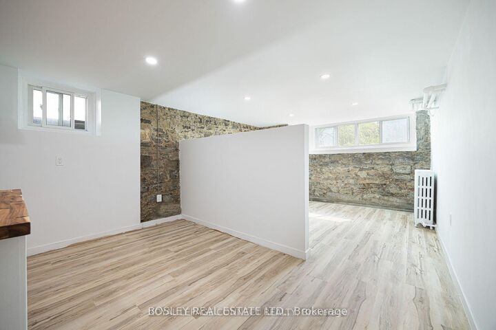 Property Photo:  178 High Park Avenue Lower 1  ON M6P 2S4 