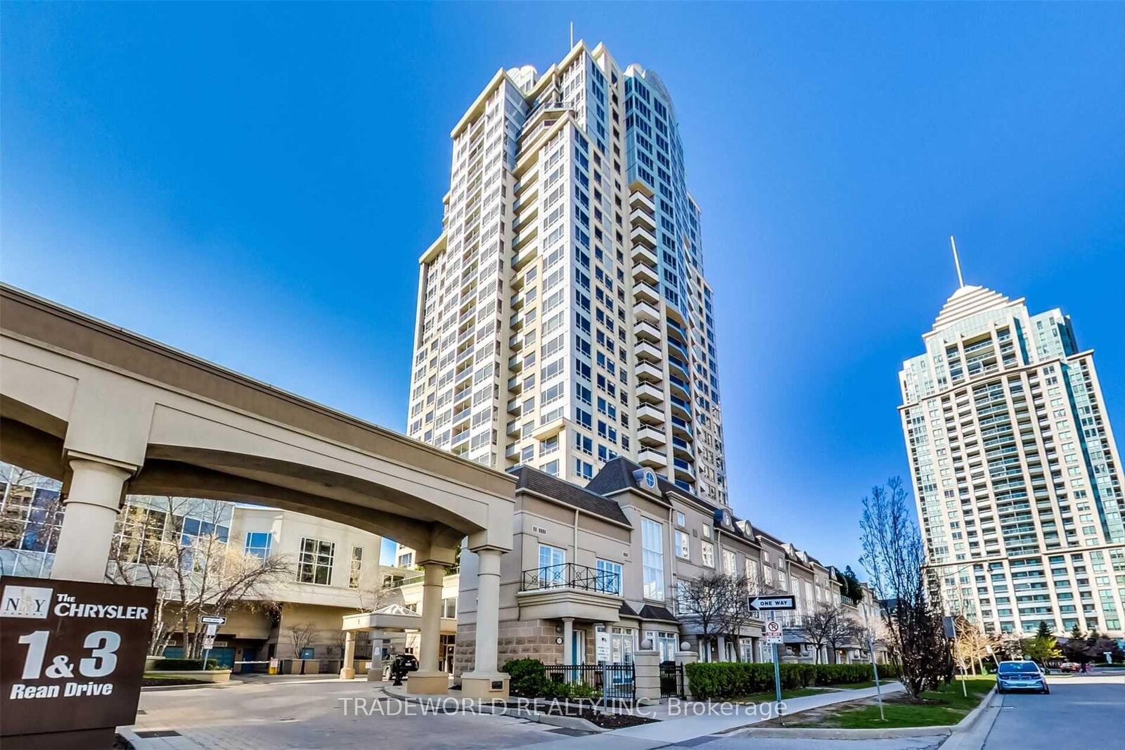 Property Photo:  1 Rean Drive 804  ON M2K 3C1 