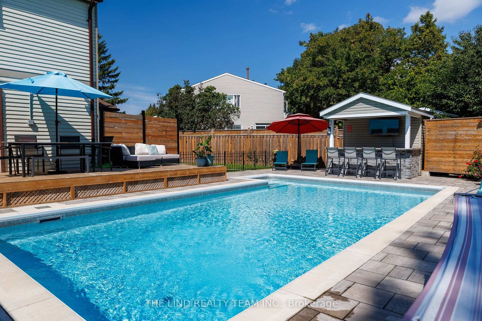Property Photo: 34 Banner Crescent ON L1S 3S9