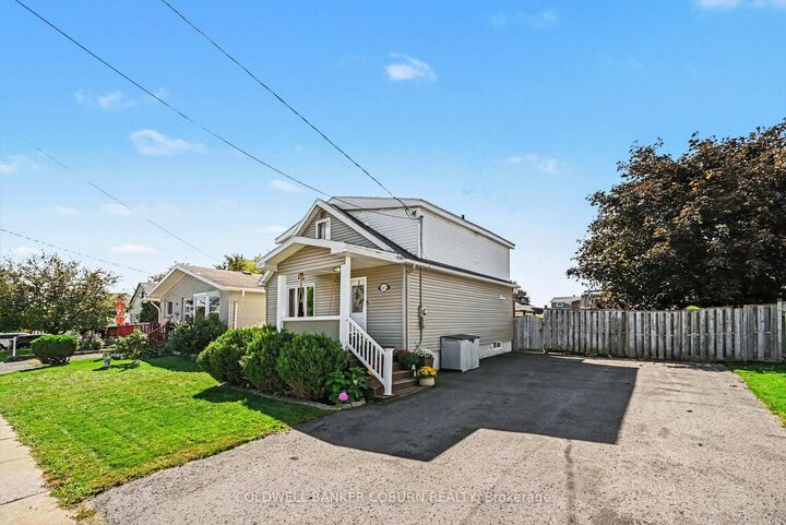 Property Photo:  1412 Cumberland Street  ON K6J 4K7 