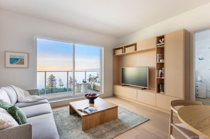 Property Photo:  3550 Seabluff Cres #104  BC V9C 0P7 