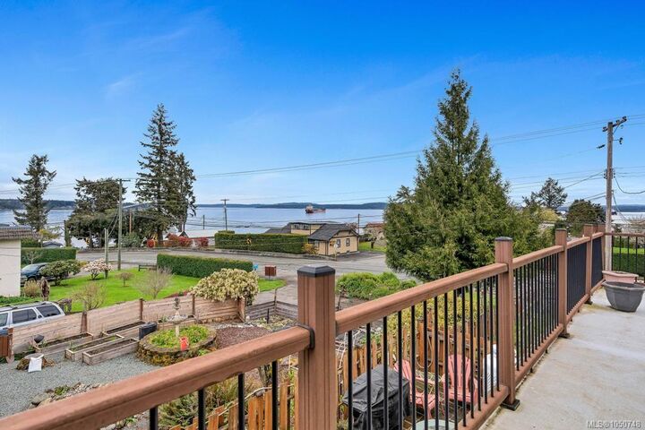Property Photo:  11090 Chemainus Rd  BC V9G 1Z1 