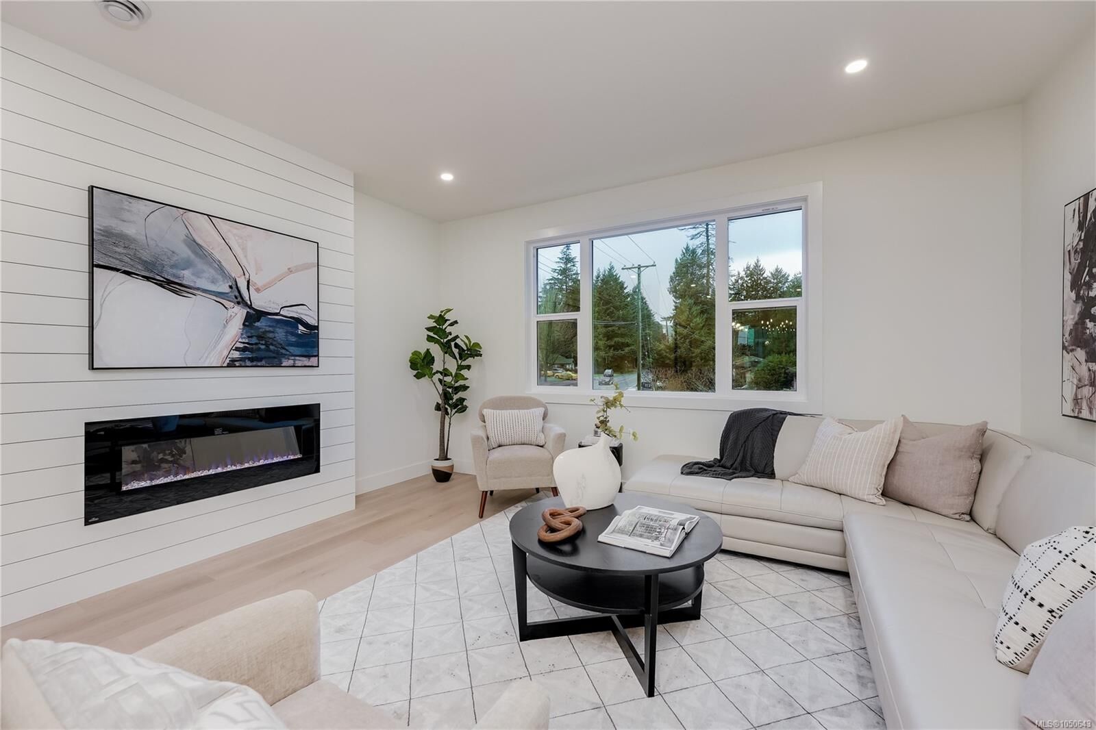 Property Photo:  960 Jenkins Ave #113  BC V9B 7H4 