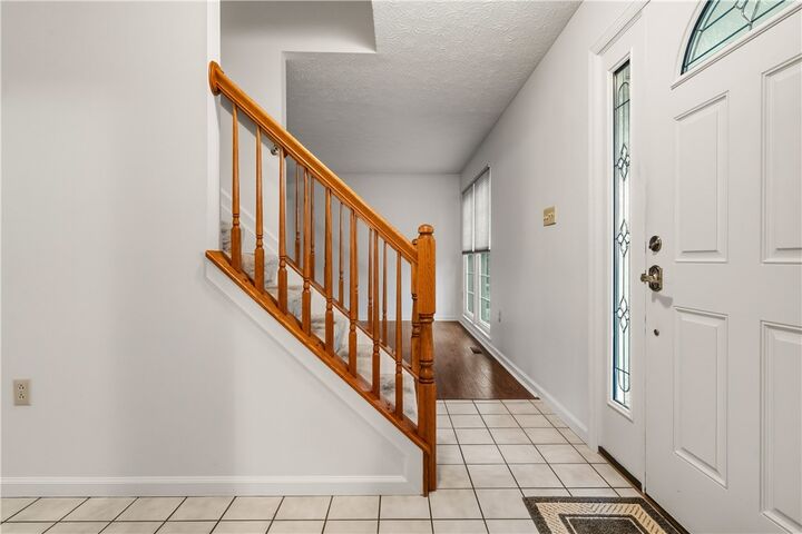 Property Photo: 336 Indian Ridge Dr PA 15108