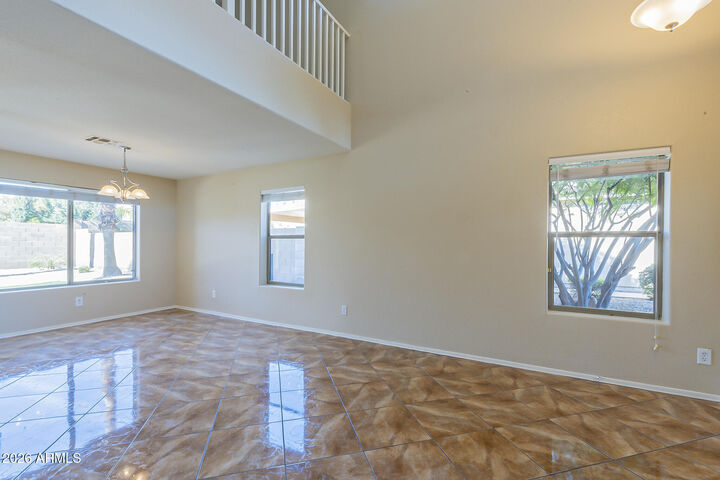 Property Photo:  2228 E Avenida Del Sol --  AZ 85024 
