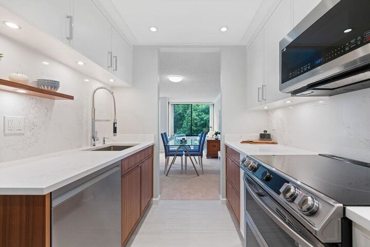 Property Photo:  4101 Yew Street 305  BC V6L 3B7 