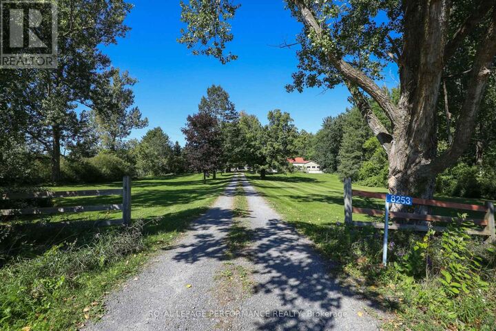 Property Photo:  8253 Russell Road  ON K4B 1J1 