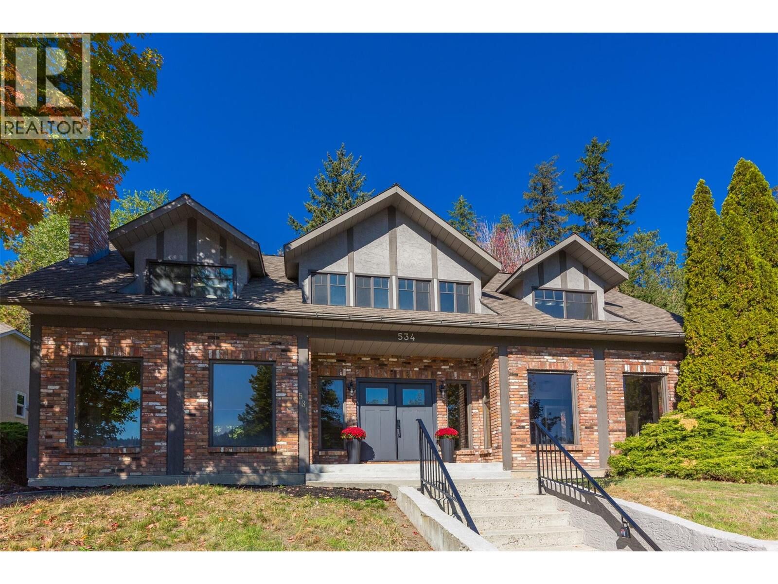 Photo de la propriété: 534 Glenmeadows Road BC V1V 1Y7