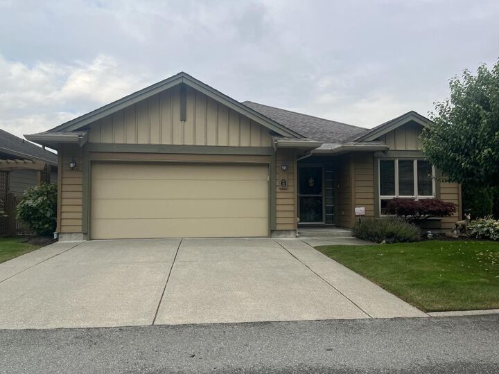 Property Photo: 46000 Thomas Road 3 BC V2R 5W6