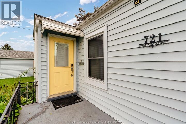 Property Photo: 721 Lens Avenue ON N8W 1L1