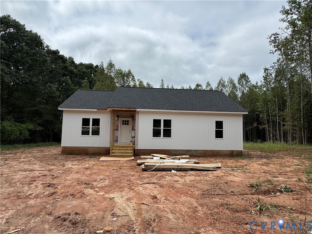 Property Photo:  2243 Cumberland Road  VA 23901 