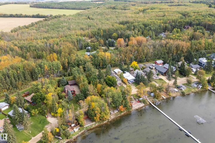 Property Photo:  47422 Rge Rd 14 2270  AB T0C 2P0 
