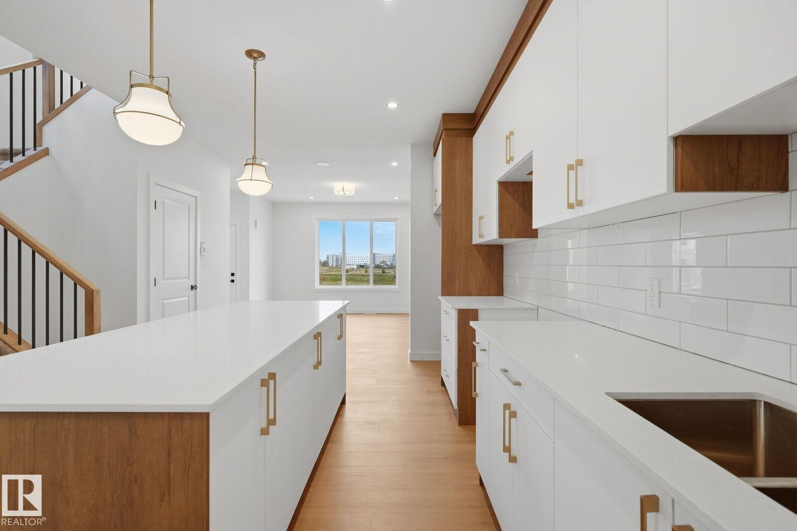 Property Photo:  11 Tilia Place  AB T7X 4S9 