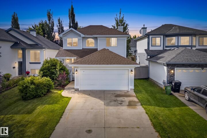 Property Photo:  11813 11B Avenue NW  AB T6J 7E3 