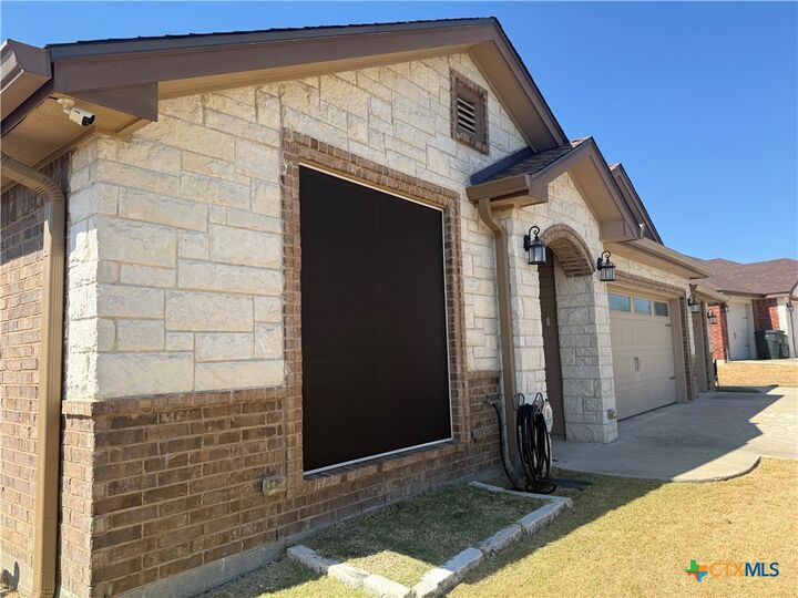 Property Photo:  4102 Molly Dyer Drive  TX 76549 