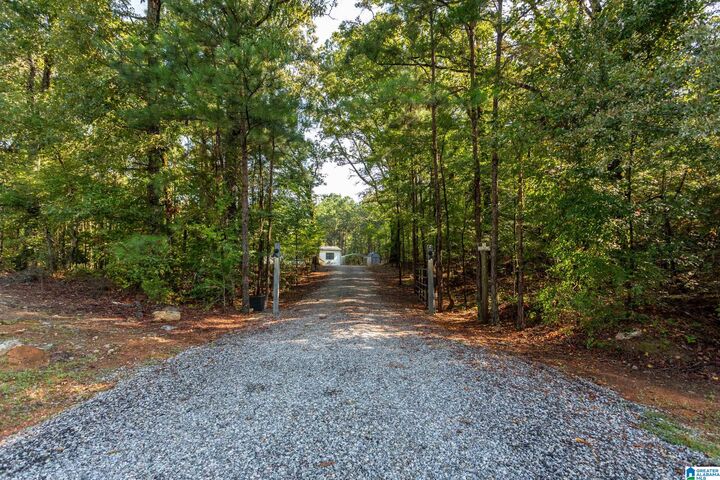 Property Photo:  405 Glade Road  AL 35160 