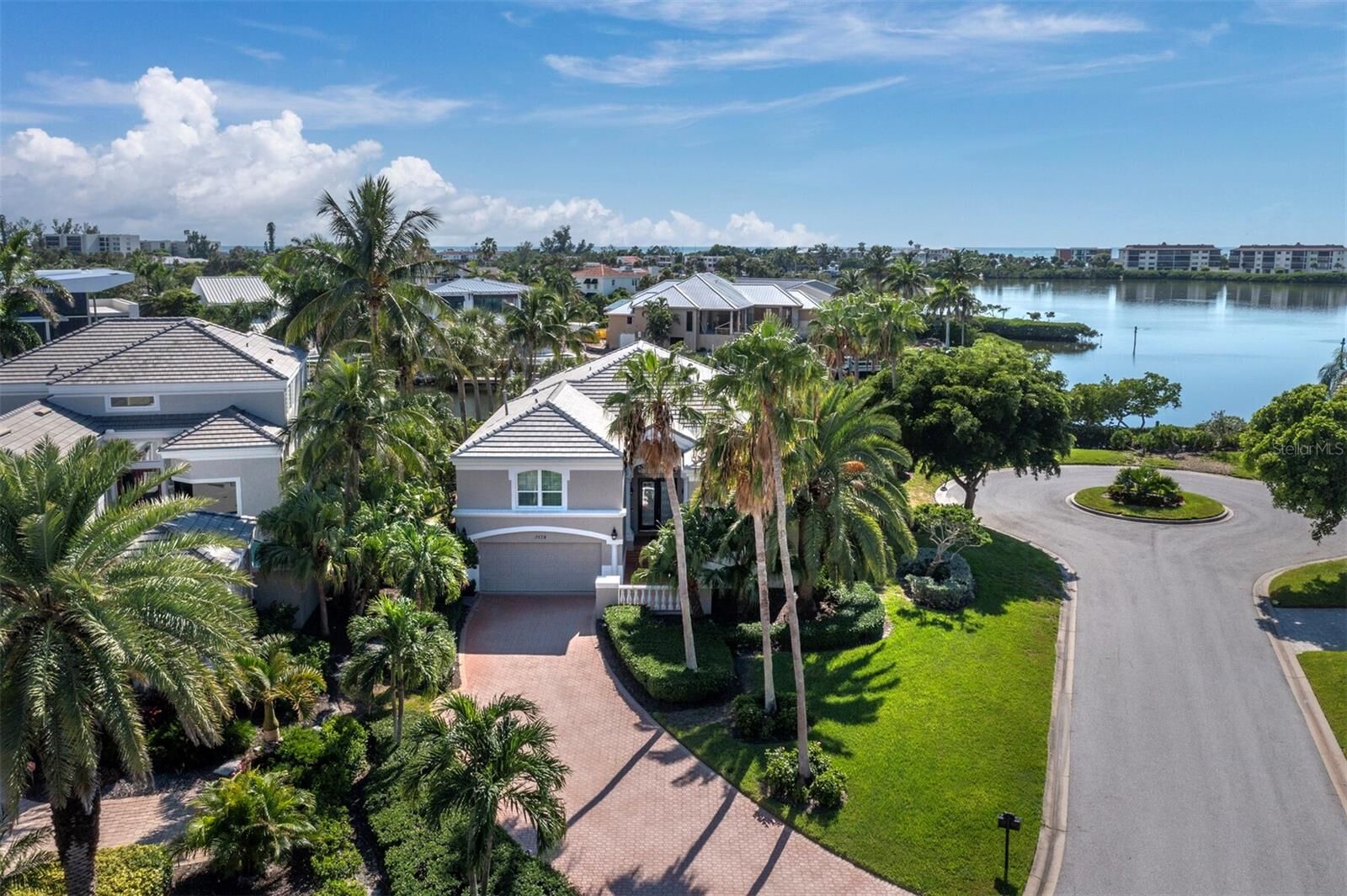 Property Photo: 3578 Fair Oaks Way FL 34228