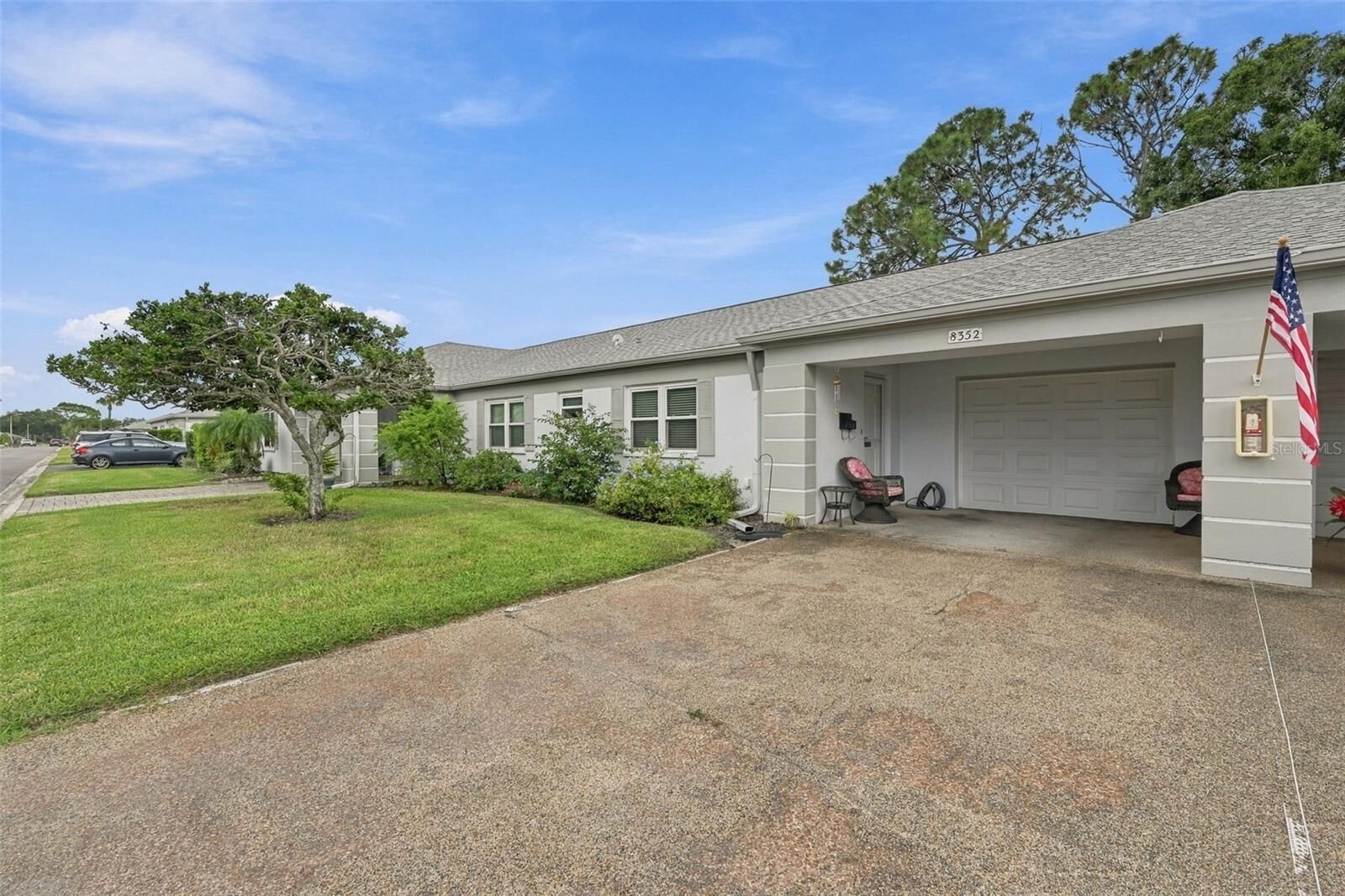 Property Photo:  8352 Annwood Road 8352  FL 33777 