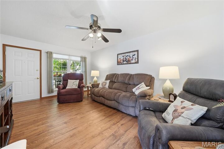 Property Photo:  550 Spring Glen Drive  MO 63021 