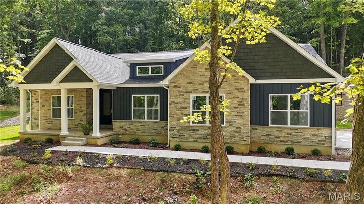 Property Photo: 3406 Bluffs Drive MO 63025