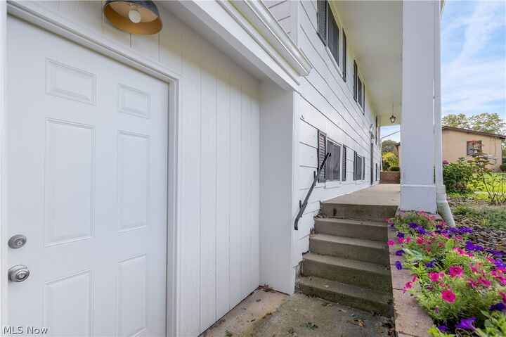 Property Photo: 6410 Westmore Street OH 44641