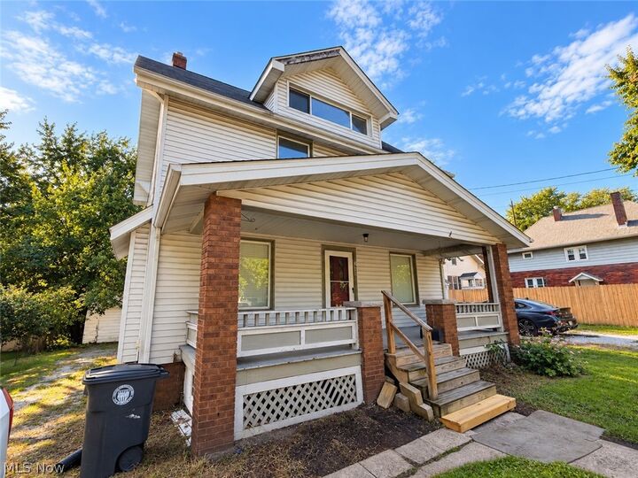 Property Photo: 238 Para Avenue OH 44305