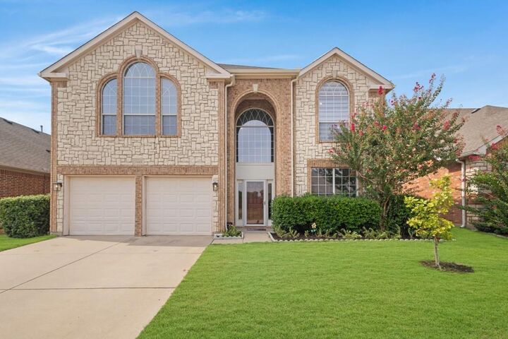 Property Photo: 15805 Mirasol Drive TX 76177