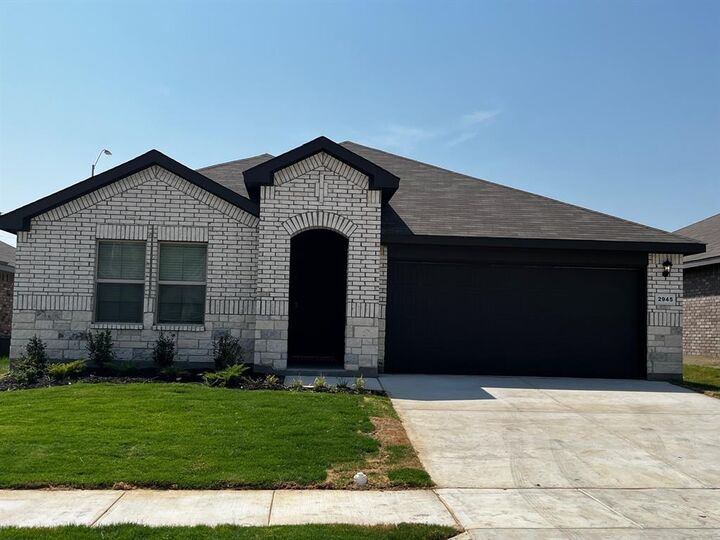 Property Photo:  2945 Manu Street  TX 76123 