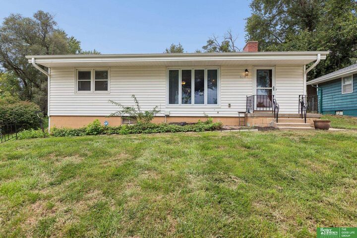 Property Photo:  8614 Pinkney Street  NE 68134 
