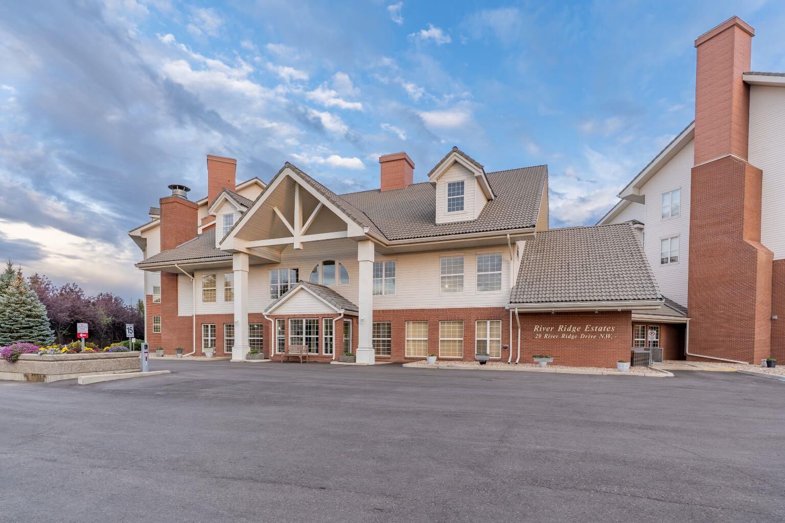 Property Photo: 29 River Ridge Drive NW 315 AB T1A 8V3