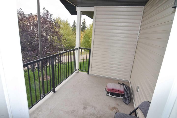 Property Photo:  8 Bayside Place 601  AB T1P 0E1 