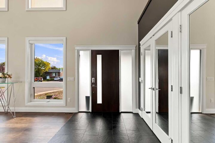 Property Photo:  122 Clenell Bay  AB T9K 1P5 